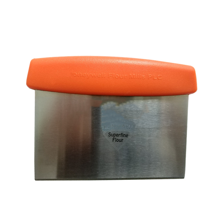 Dough Cutter & Scraper, Plastic Pizza Dough Putty Knife